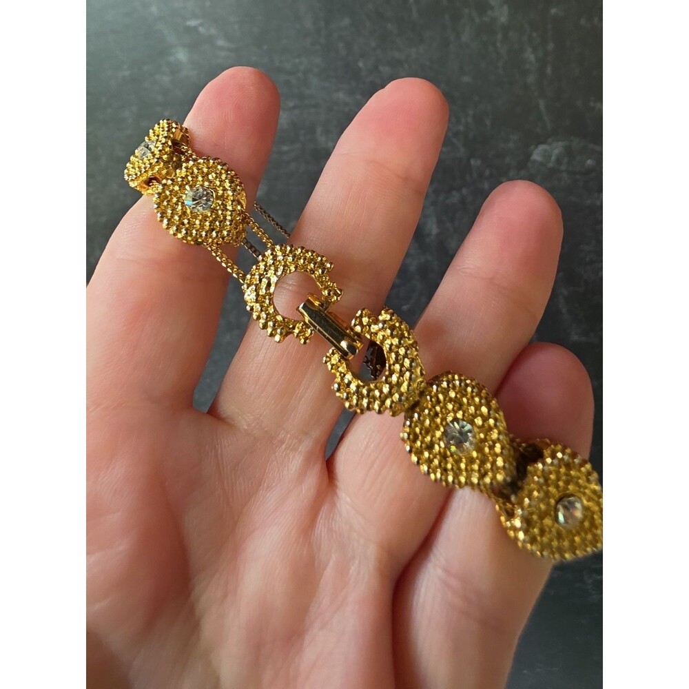 Clear Rhinestone Gold Tone Metal Heart Beaded Bracelet Vintage Costume Jewelry